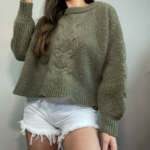 J Crew Black Label 100% Wool Green Cableknit Cropped Sweater - Picture 1 of 6